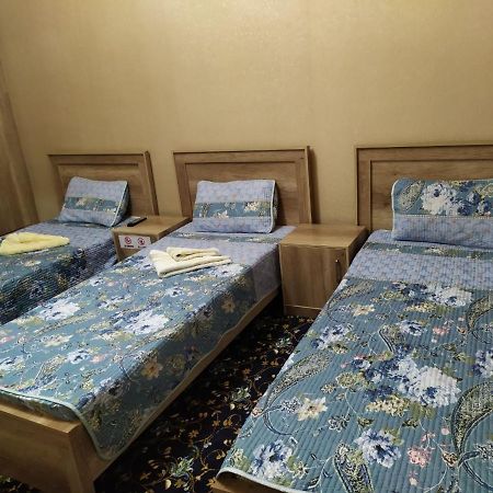 Uvaysiy Family Guest House Marghilon エクステリア 写真