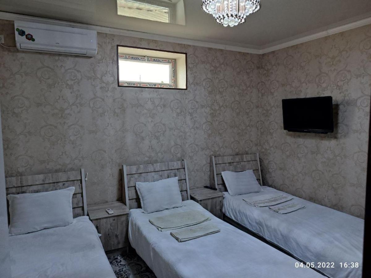 Uvaysiy Family Guest House Marghilon エクステリア 写真