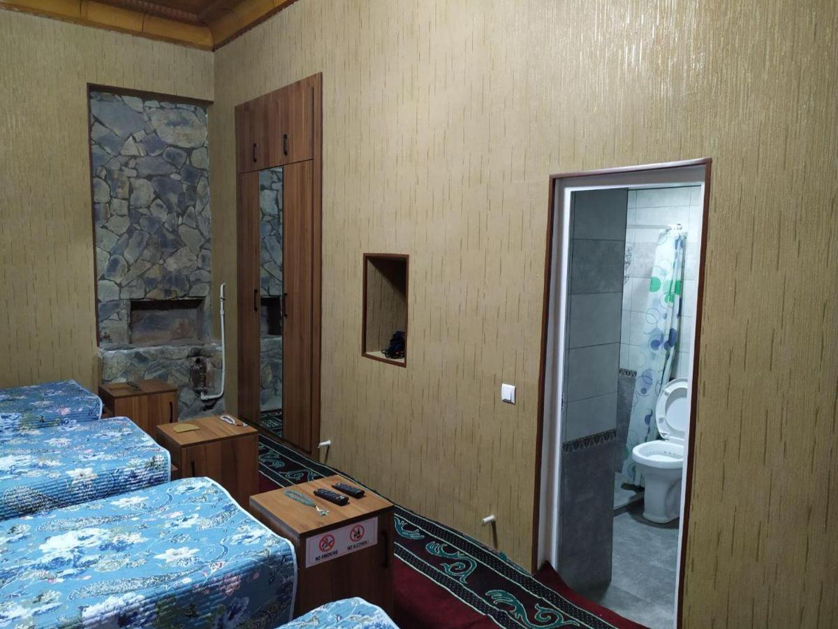 Uvaysiy Family Guest House Marghilon エクステリア 写真