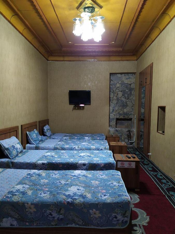 Uvaysiy Family Guest House Marghilon エクステリア 写真